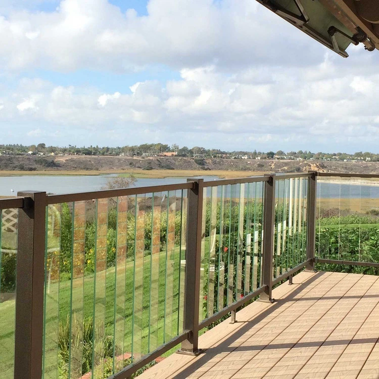 Fortress Pure View Clear Glass Balusters - 3.75" X 26" - Pack Of 5 3 Fortress Pure View Clear Glass Balusters - 3.75" X 26" - Pack Of 5