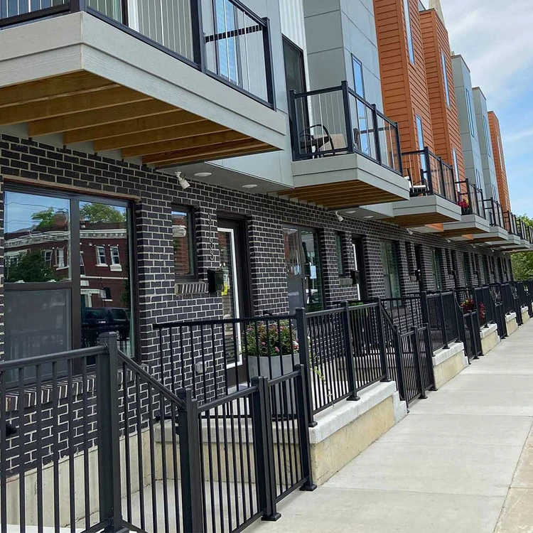 Key-Link Outlook Series Top & Bottom Mounting Bracket - 4 Pack 9 Key-Link Outlook Series Top & Bottom Mounting Bracket - 4 Pack - Image 7