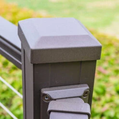 Key-Link Flat Aluminum Post Cap - 3.25" 7 Key-Link Flat Aluminum Post Cap - 3.25" -ANTONY SHOP Sales KEYPCFH main 15